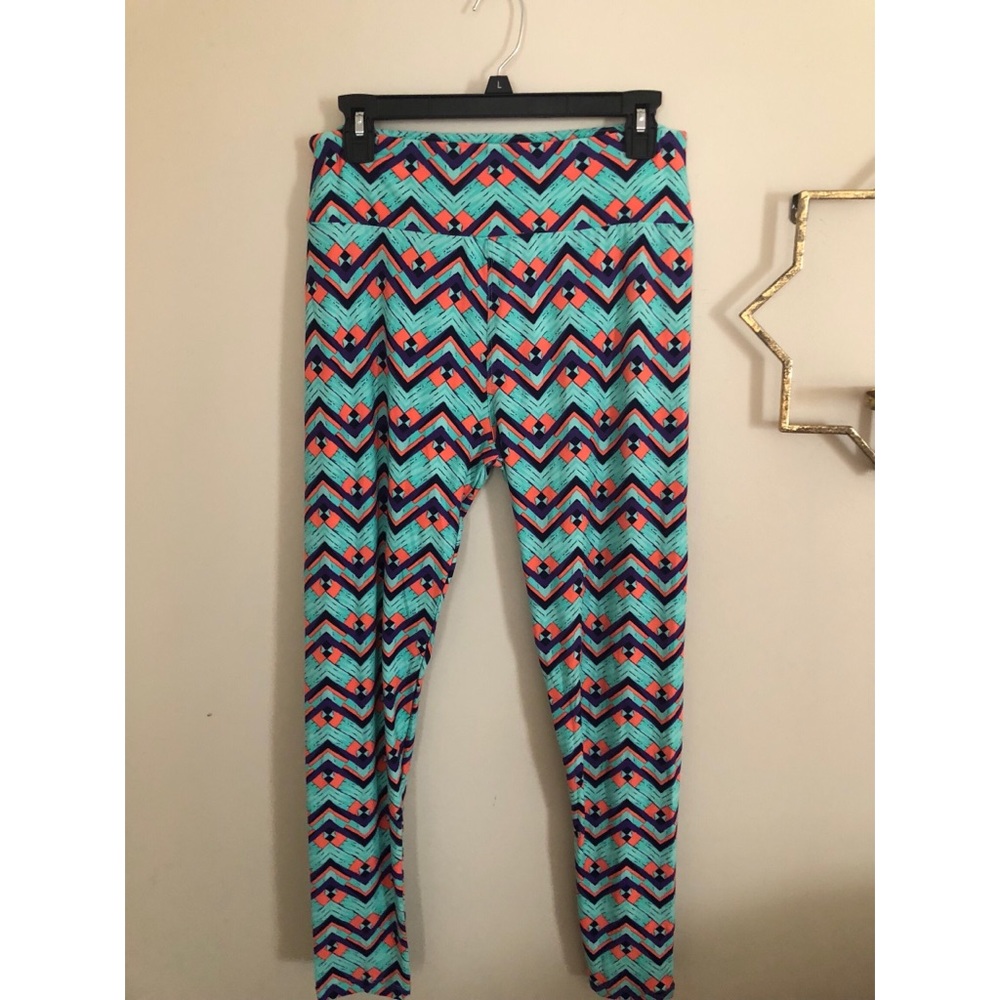 LulaRoe TC leggings, never worn.